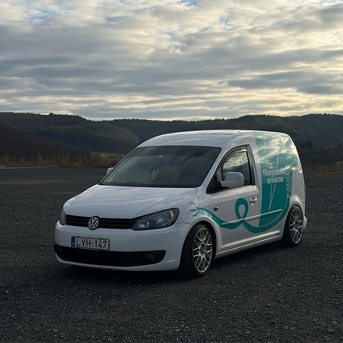 Autókölcsönzés Volkswagen Caddy kisteherautóval