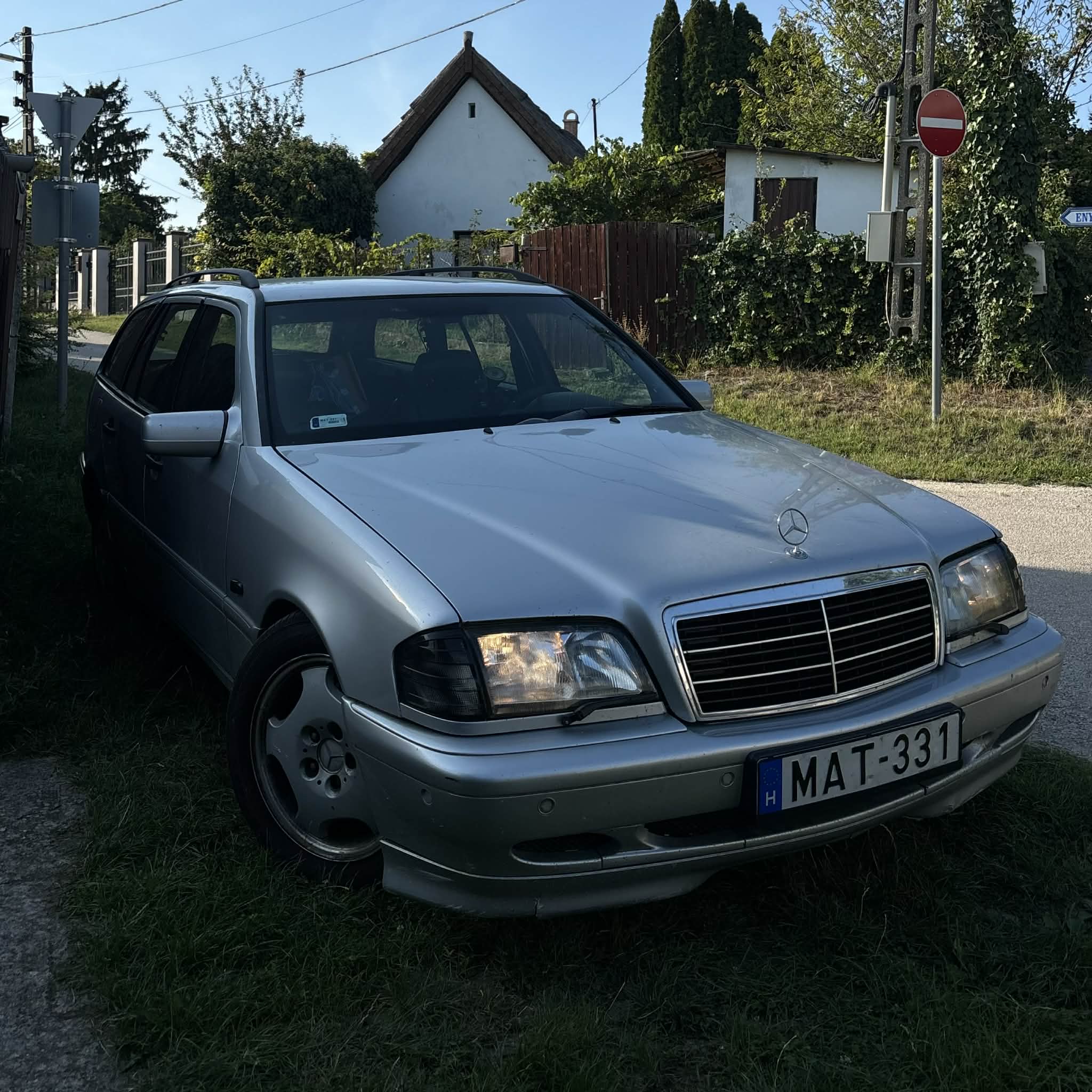 Mercedes_Benz C250TD első nézetből